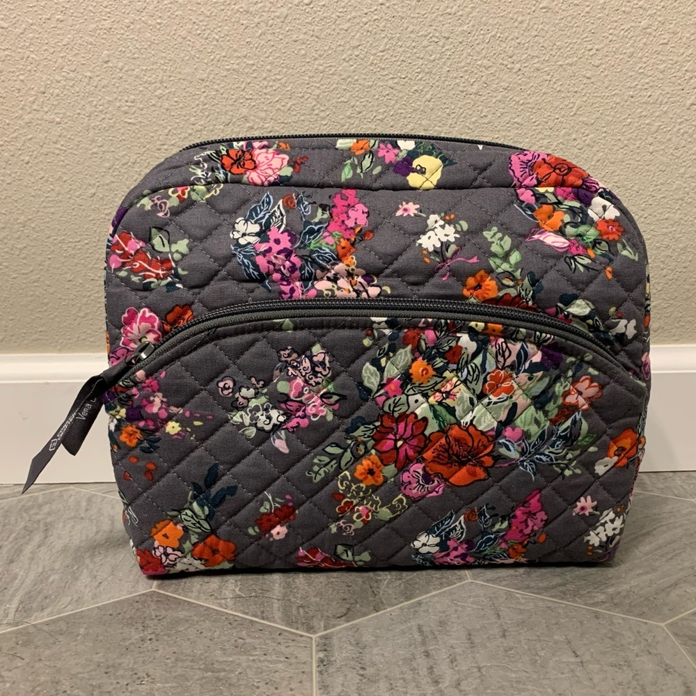 Vera Bradley Makeup Bag